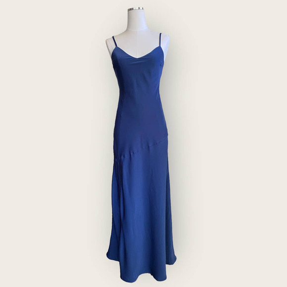 NWOT Divine Romance Navy Blue Satin Backless Maxi Dress - Picture 5 of 10